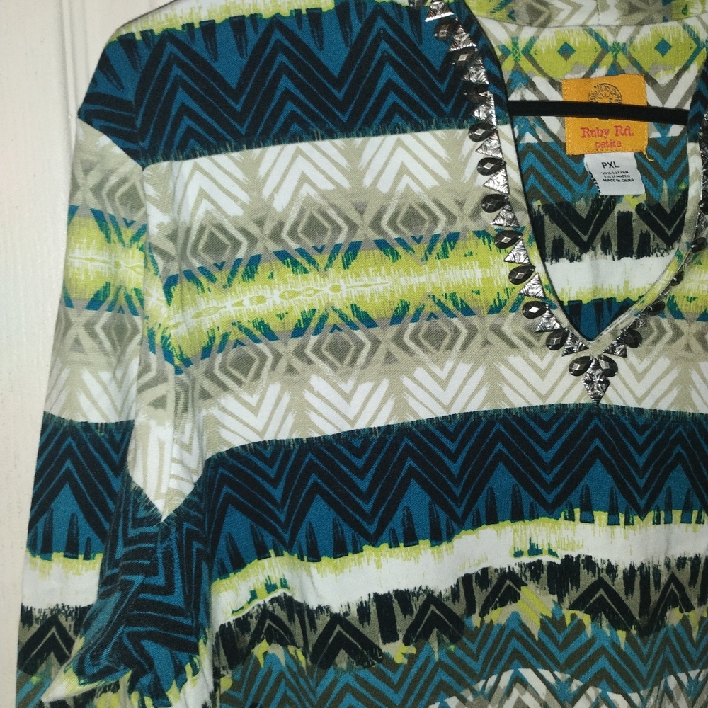 Ruby Rd. Multicolor Geometric Blouse - Picture 3 of 9